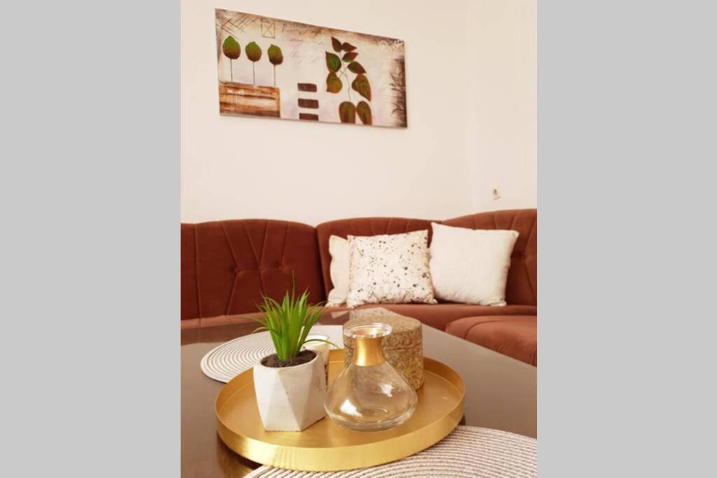 Lamiya'S 2 Bedroom Apartment Мостар Экстерьер фото