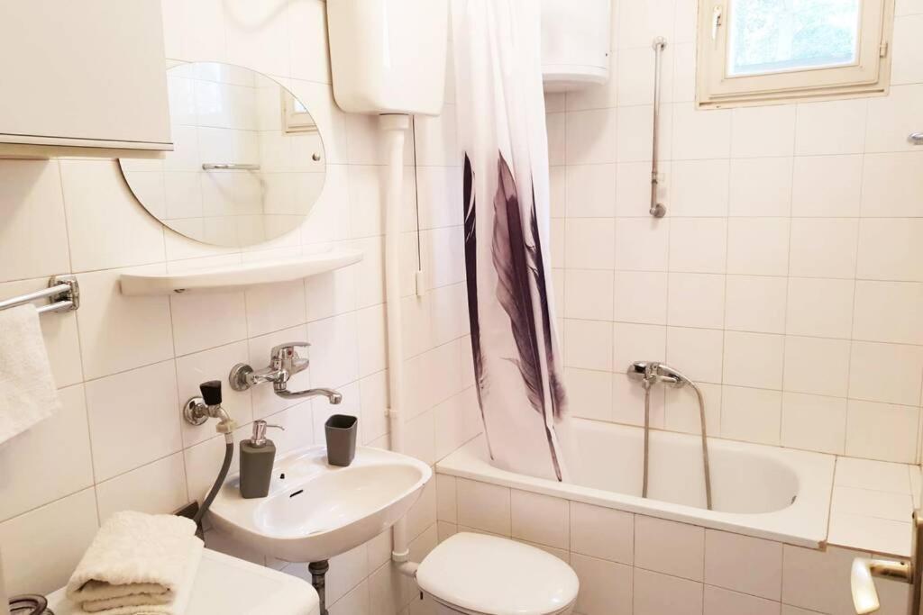 Lamiya'S 2 Bedroom Apartment Мостар Экстерьер фото